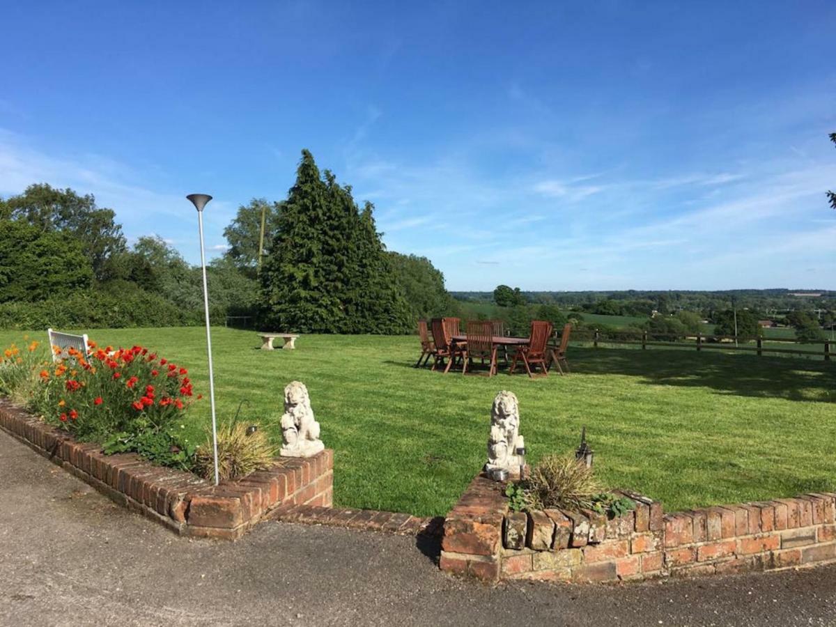 Bed and Breakfast Colthrop Manor Thatcham Esterno foto
